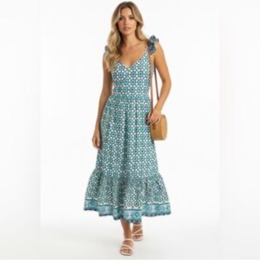 Lucky Brand white blue geo print tiered ruffle dress